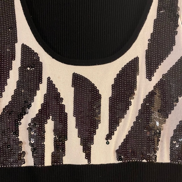 Willi Smith women black/white geometric print sequins sweater size M - Picture 2 of 5